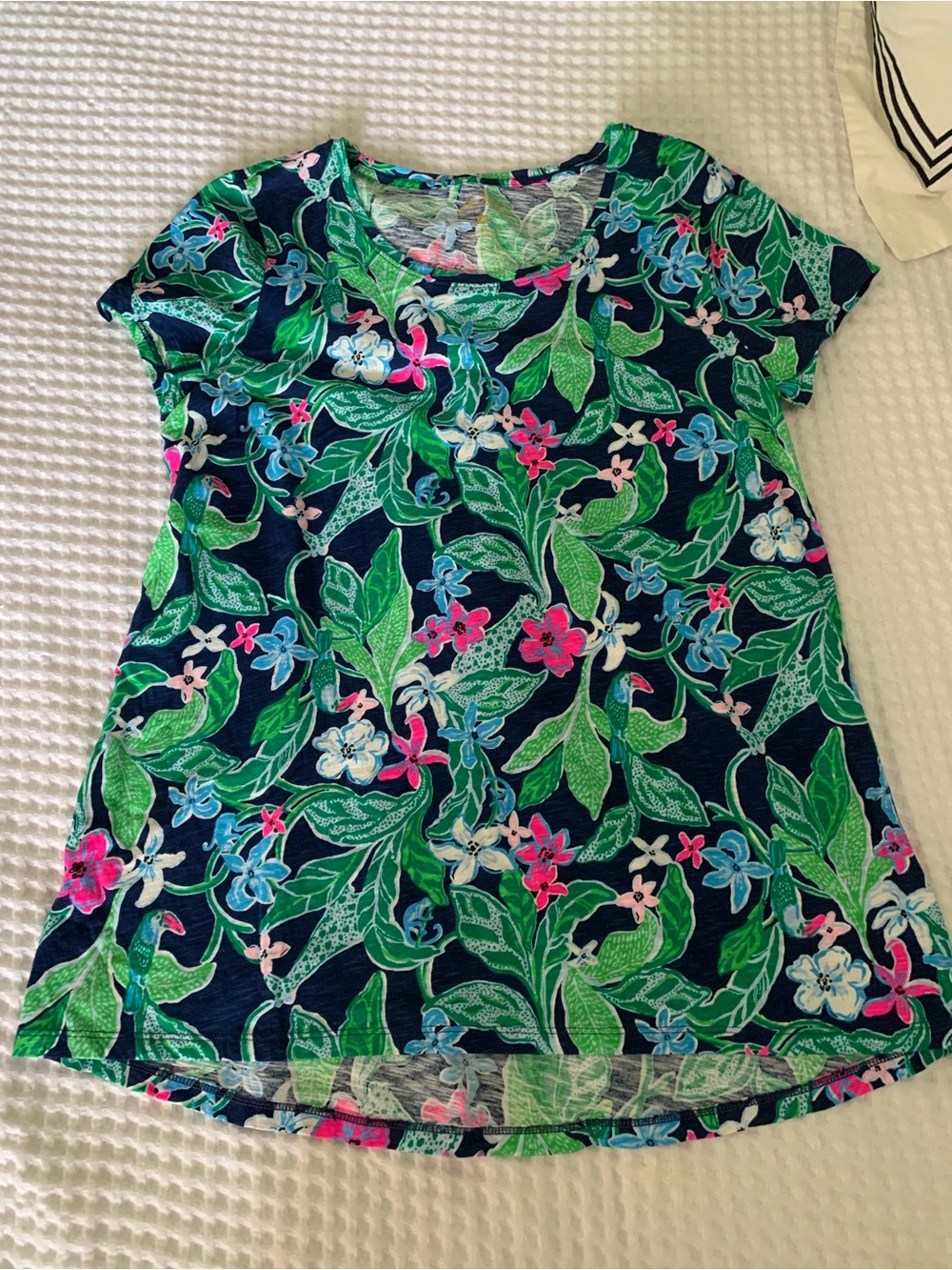 EUC Lilly Pulitzer Etta Scoop Neck Top Size Medium